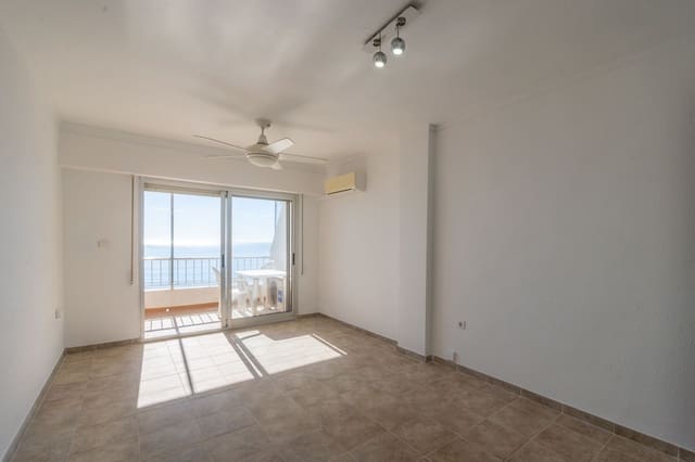 3 camera da letto Appartamento in vendita in Torrevieja con garage - 350.000 € (Rif: 9711081)