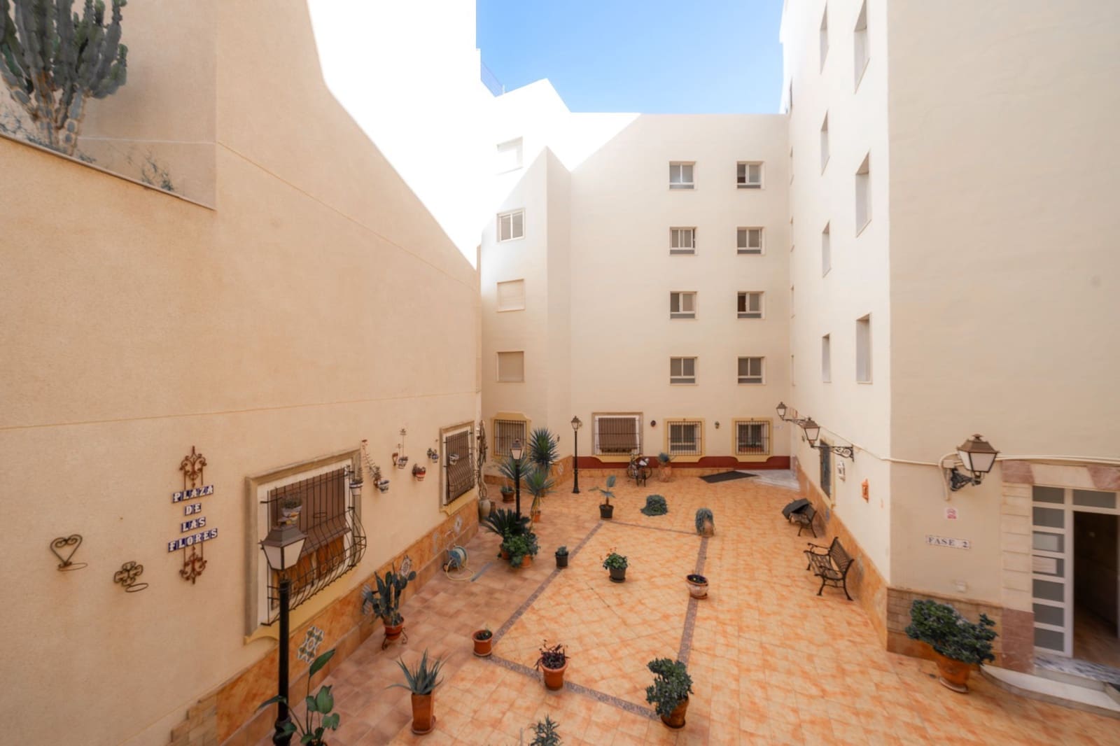 3 camera da letto Appartamento in vendita in Torrevieja con garage - 350.000 € (Rif: 9711081)