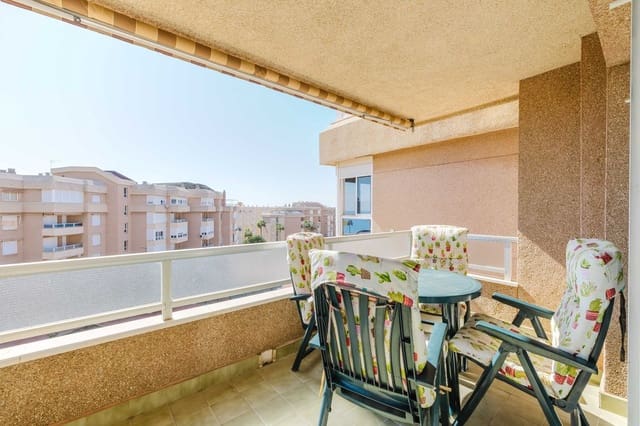 2 makuuhuone Asunto myytävänä paikassa Torrox mukana uima-altaan - 350 000 € (Ref: 9711082)