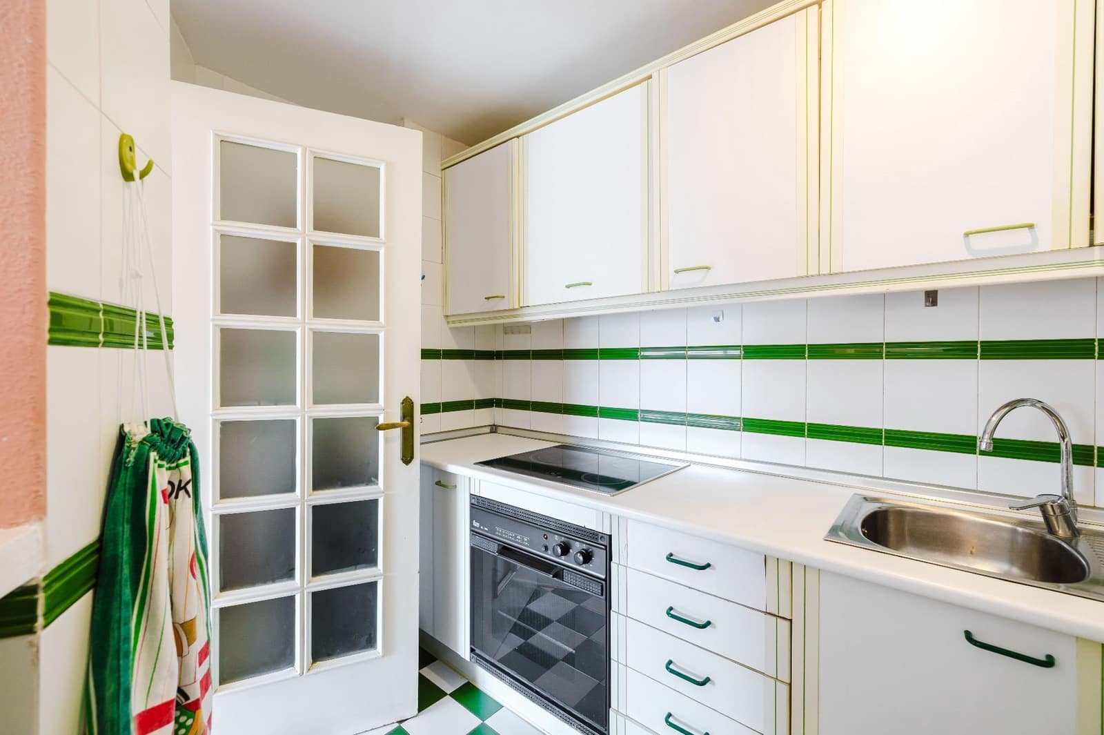 2 makuuhuone Asunto myytävänä paikassa Torrox mukana uima-altaan - 350 000 € (Ref: 9711082)