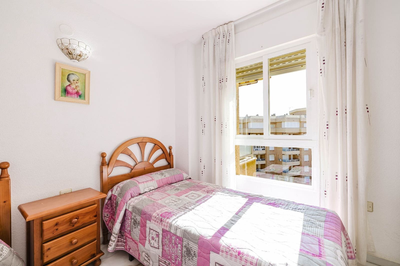 2 makuuhuone Asunto myytävänä paikassa Torrox mukana uima-altaan - 350 000 € (Ref: 9711082)