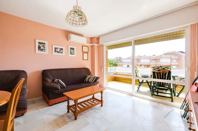 2 makuuhuone Asunto myytävänä paikassa Torrox mukana uima-altaan - 350 000 € (Ref: 9711082)