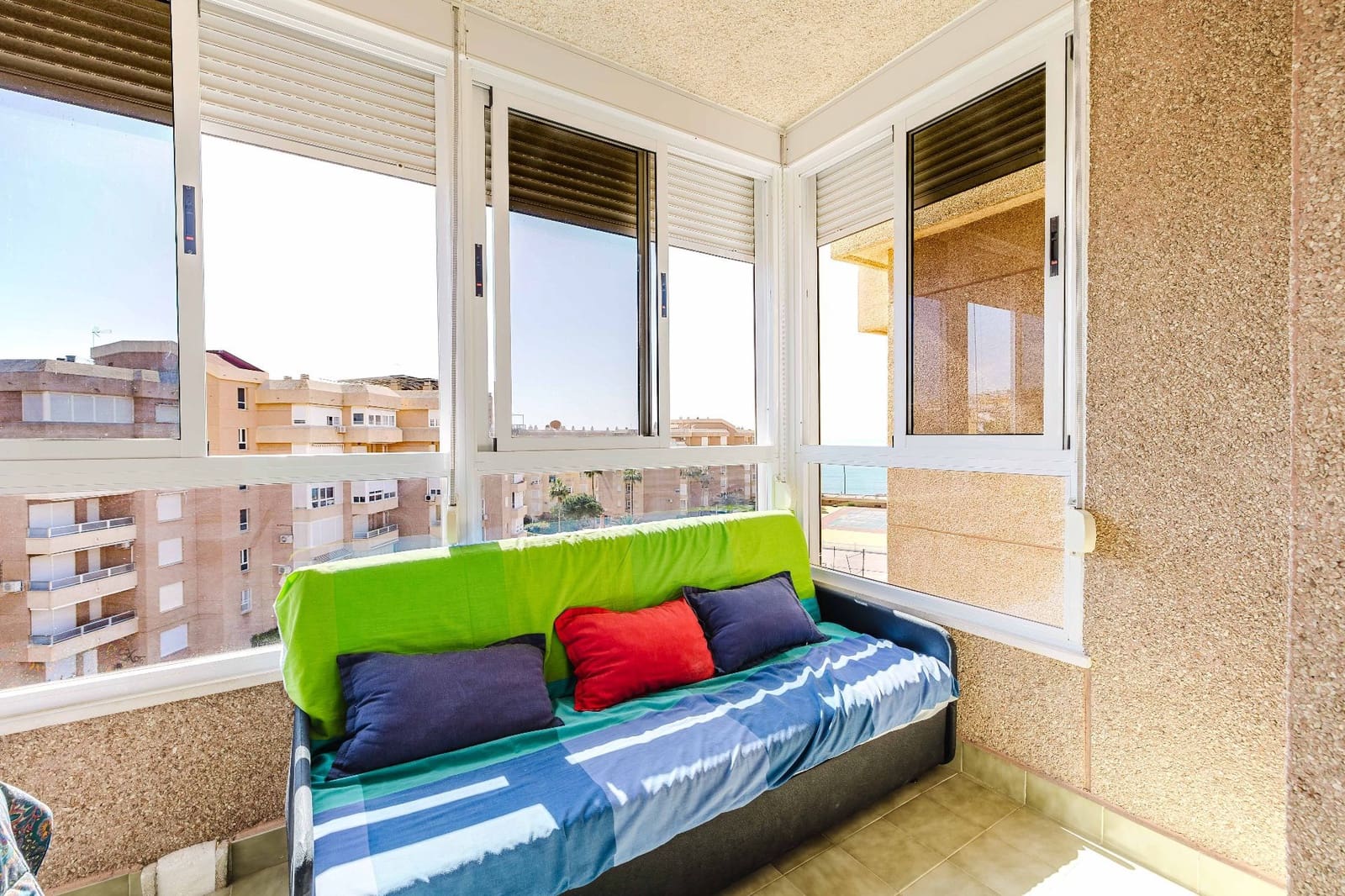 2 makuuhuone Asunto myytävänä paikassa Torrox mukana uima-altaan - 350 000 € (Ref: 9711082)