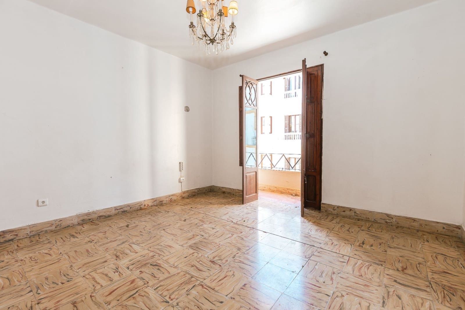 6 bedroom Flat for sale in Ibiza / Eivissa town - € 1,400,000 (Ref: 9711084)