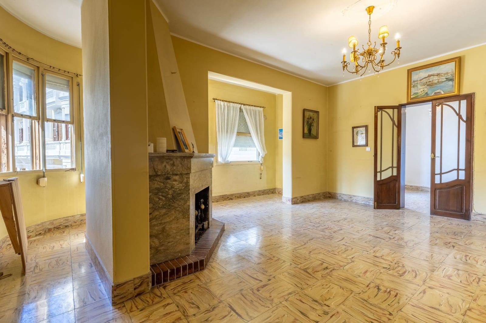 6 bedroom Flat for sale in Ibiza / Eivissa town - € 1,400,000 (Ref: 9711084)