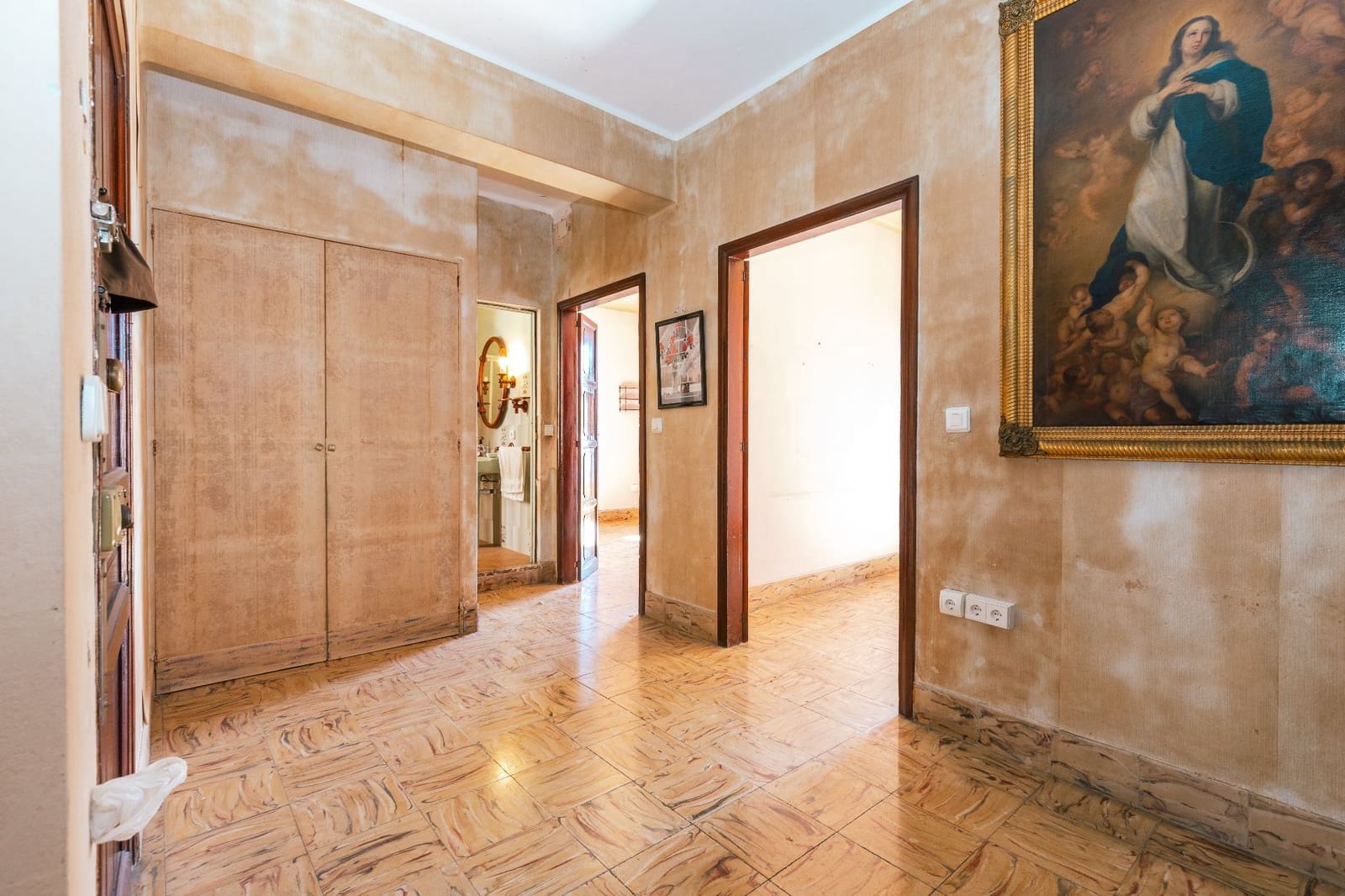 6 bedroom Flat for sale in Ibiza / Eivissa town - € 1,400,000 (Ref: 9711084)