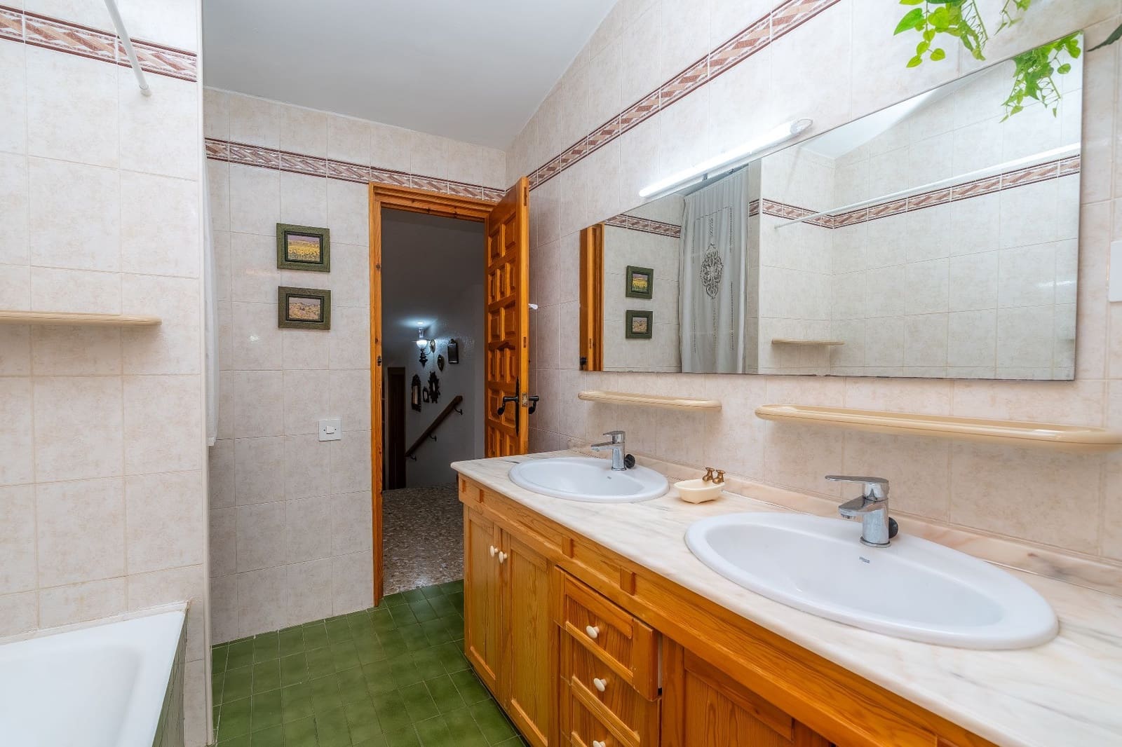 5 soverom Villa til salgs i Tibi med svømmebasseng garasje - € 365 000 (Ref: 9714498)