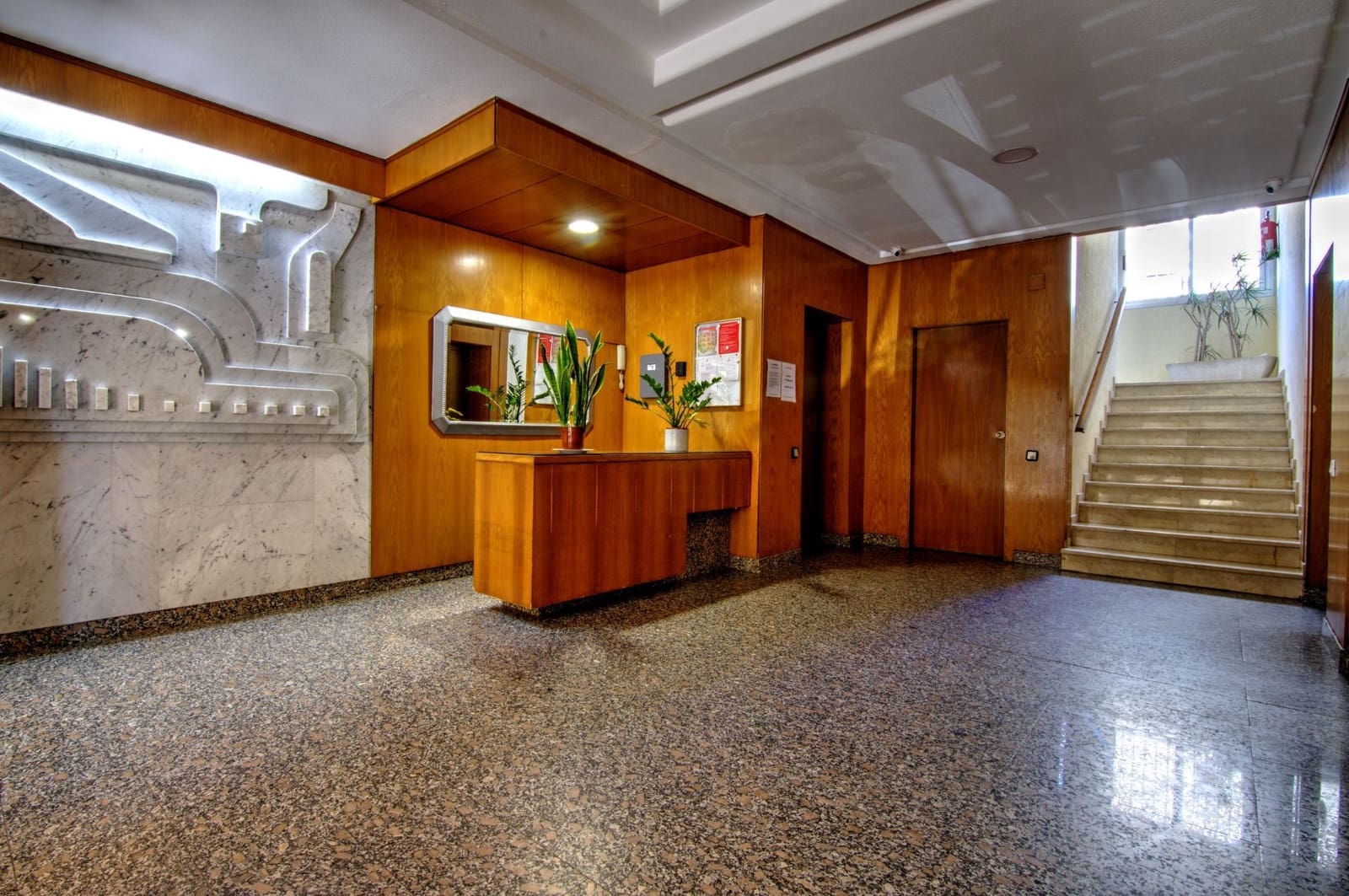 5 bedroom Flat for sale in Alicante / Alacant city with garage - € 395,000 (Ref: 9714499)