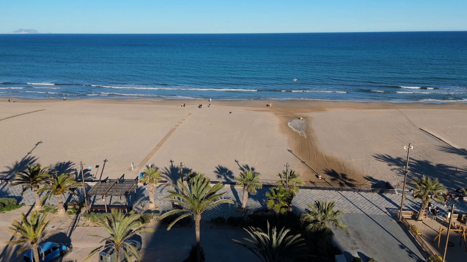 5 bedroom Flat for sale in Alicante / Alacant city with garage - € 395,000 (Ref: 9714499)