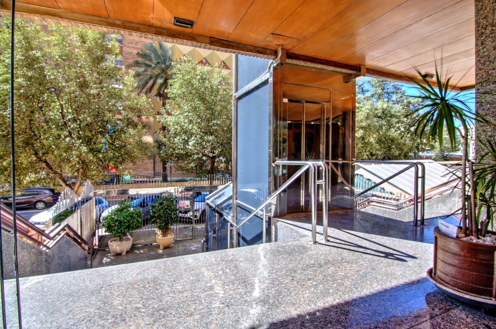 5 bedroom Flat for sale in Alicante / Alacant city with garage - € 395,000 (Ref: 9714499)