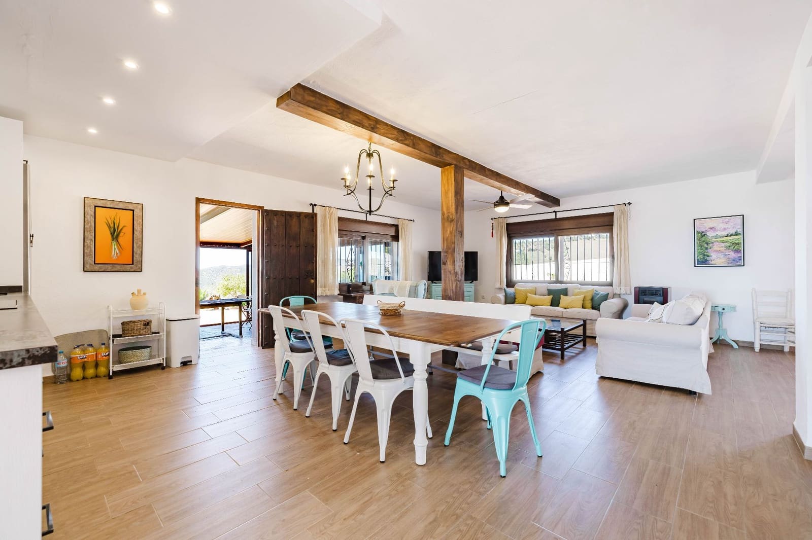 4 bedroom Villa for sale in Velez-Malaga with pool garage - € 460,000 (Ref: 9714500)