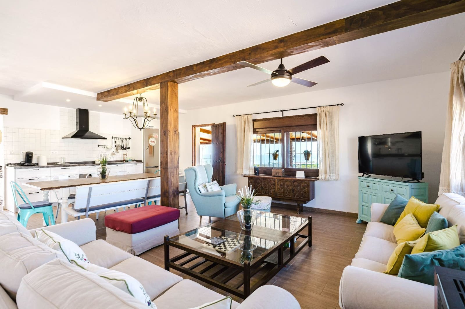 4 bedroom Villa for sale in Velez-Malaga with pool garage - € 460,000 (Ref: 9714500)