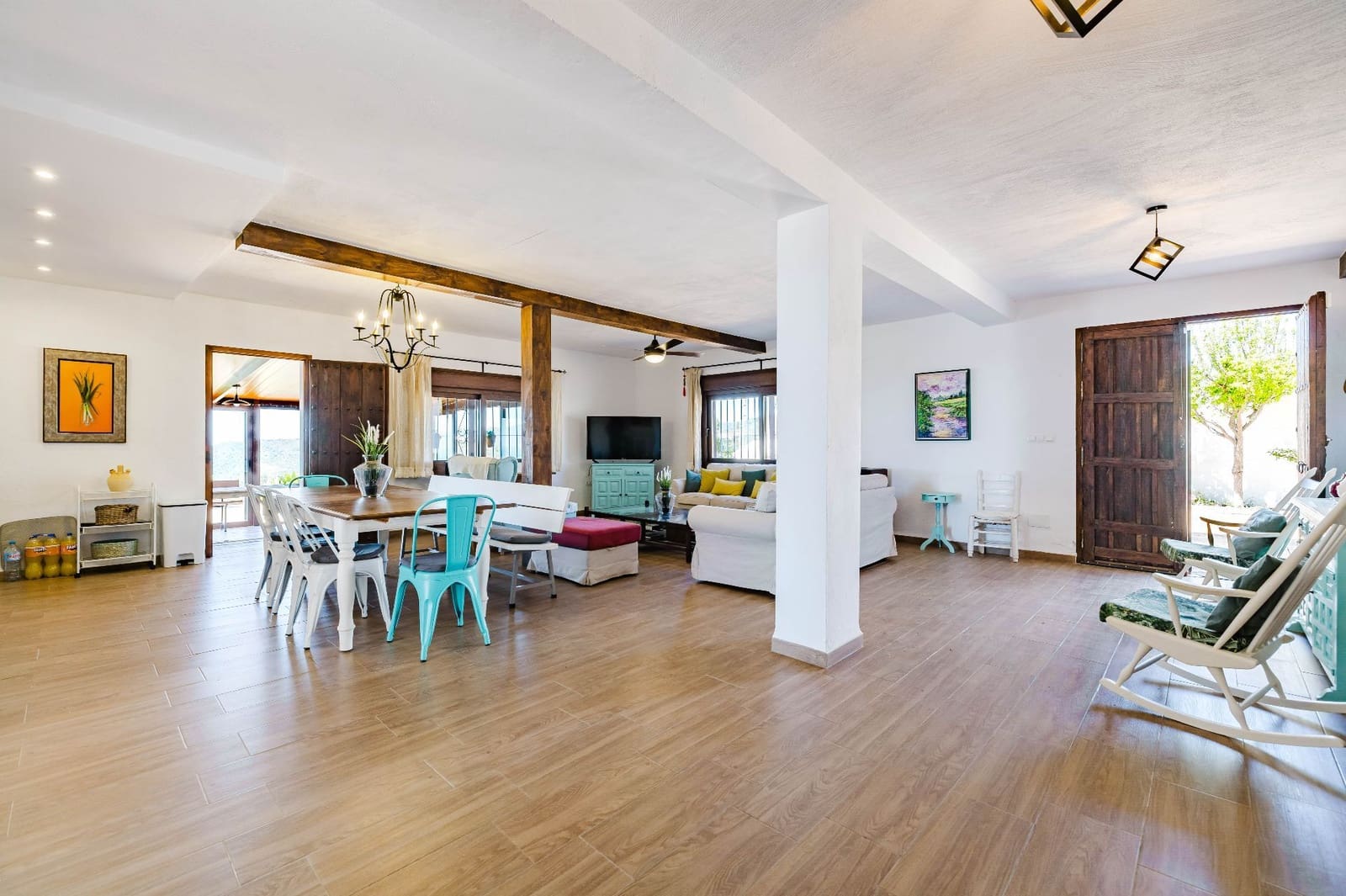 4 bedroom Villa for sale in Velez-Malaga with pool garage - € 460,000 (Ref: 9714500)