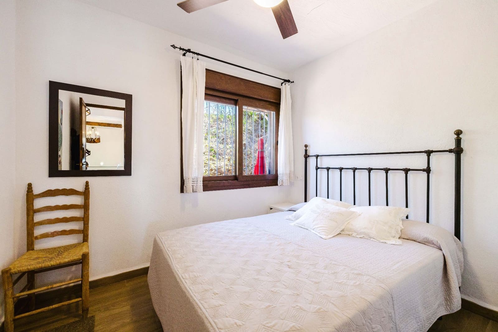 4 bedroom Villa for sale in Velez-Malaga with pool garage - € 460,000 (Ref: 9714500)