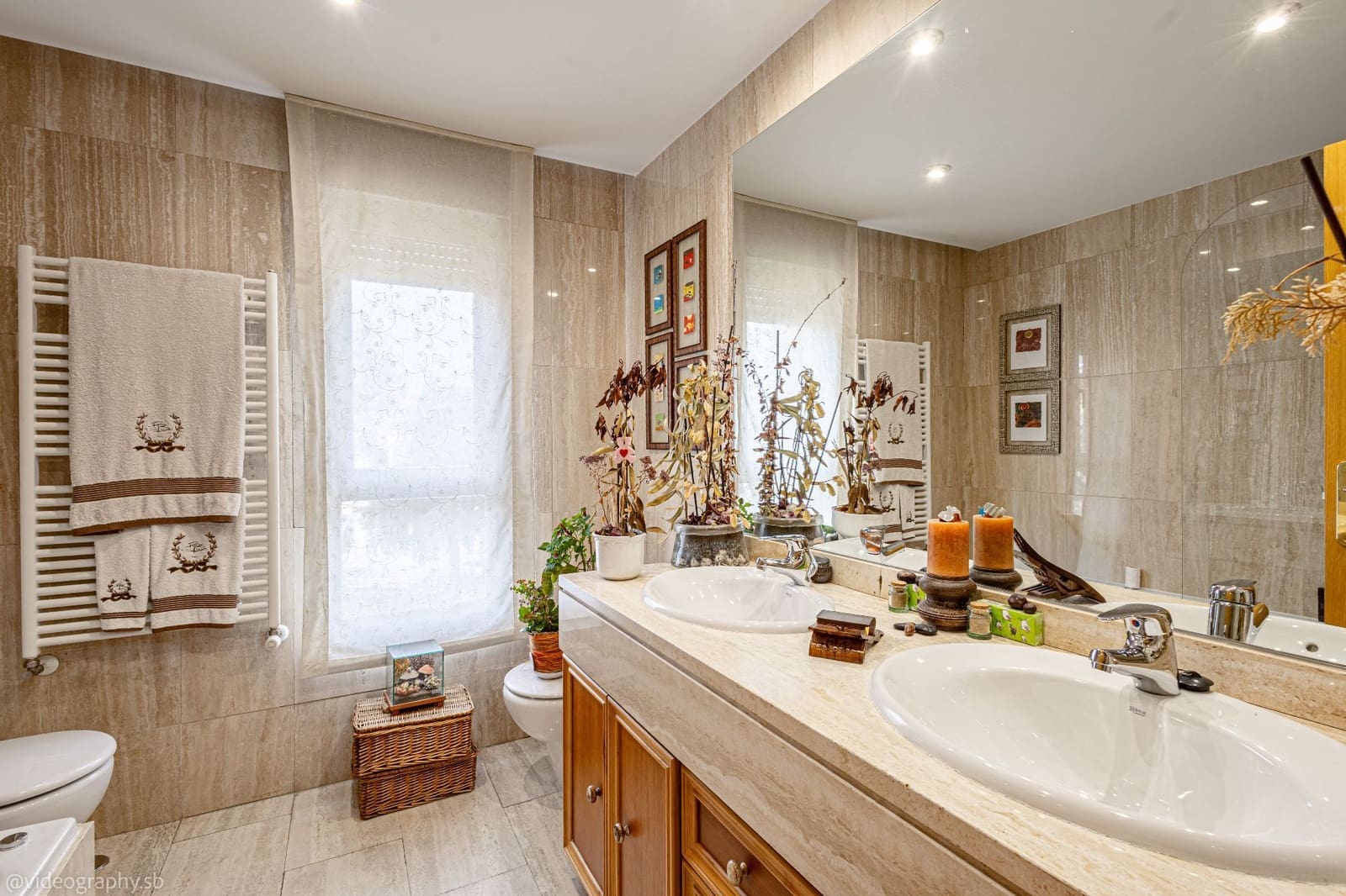 3 bedroom Flat for sale in Madrid city with pool garage - € 1,170,000 (Ref: 9714501)