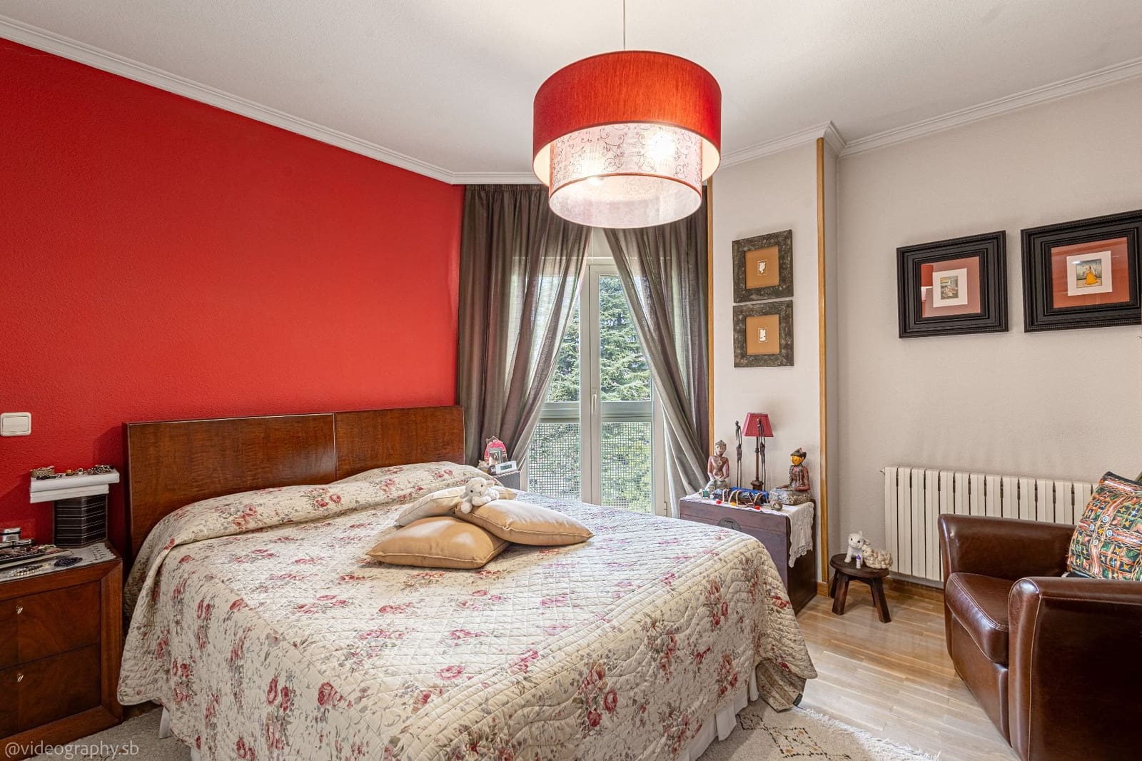 3 bedroom Flat for sale in Madrid city with pool garage - € 1,170,000 (Ref: 9714501)