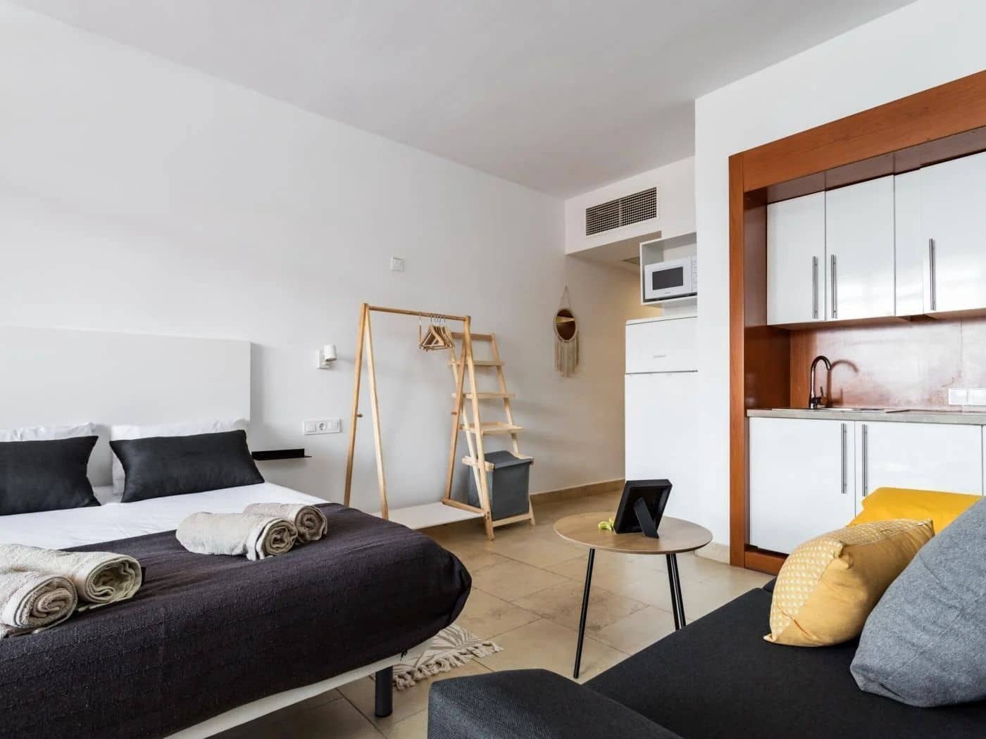 1 quarto Apartamento para venda em Fuengirola com piscina - 249 000 € (Ref: 9714502)