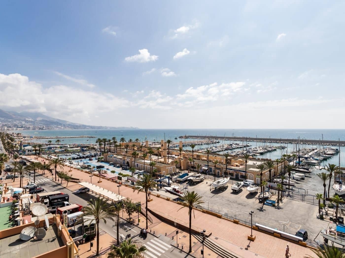 1 quarto Apartamento para venda em Fuengirola com piscina - 249 000 € (Ref: 9714502)
