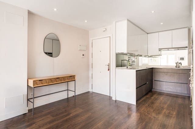 2 makuuhuone Asunto myytävänä paikassa Madrid kaupunki - 820 000 € (Ref: 9719486)