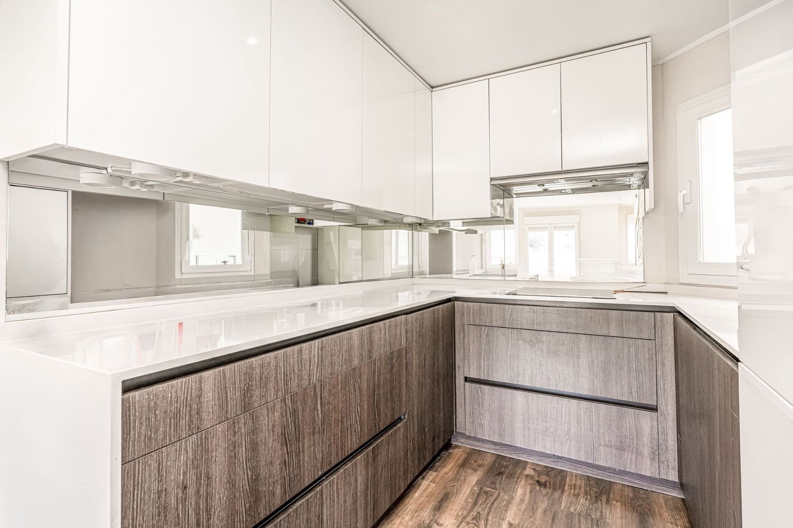 2 bedroom Flat for sale in Madrid city - € 820,000 (Ref: 9719486)