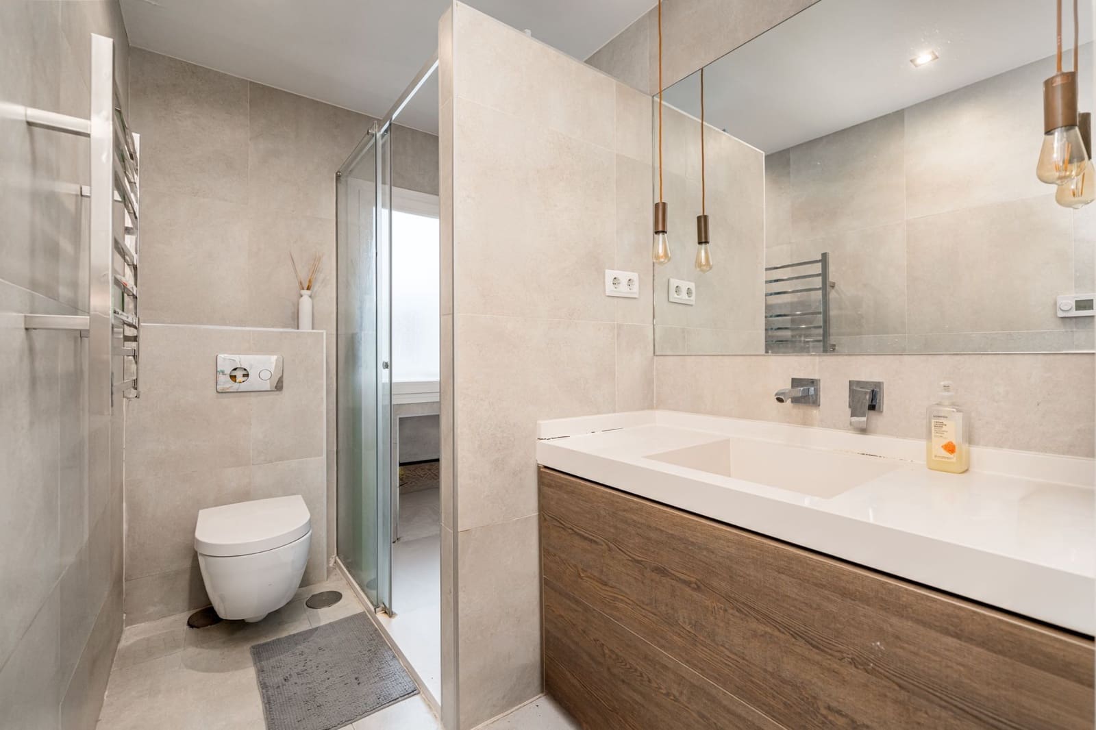 2 bedroom Flat for sale in Madrid city - € 820,000 (Ref: 9719486)