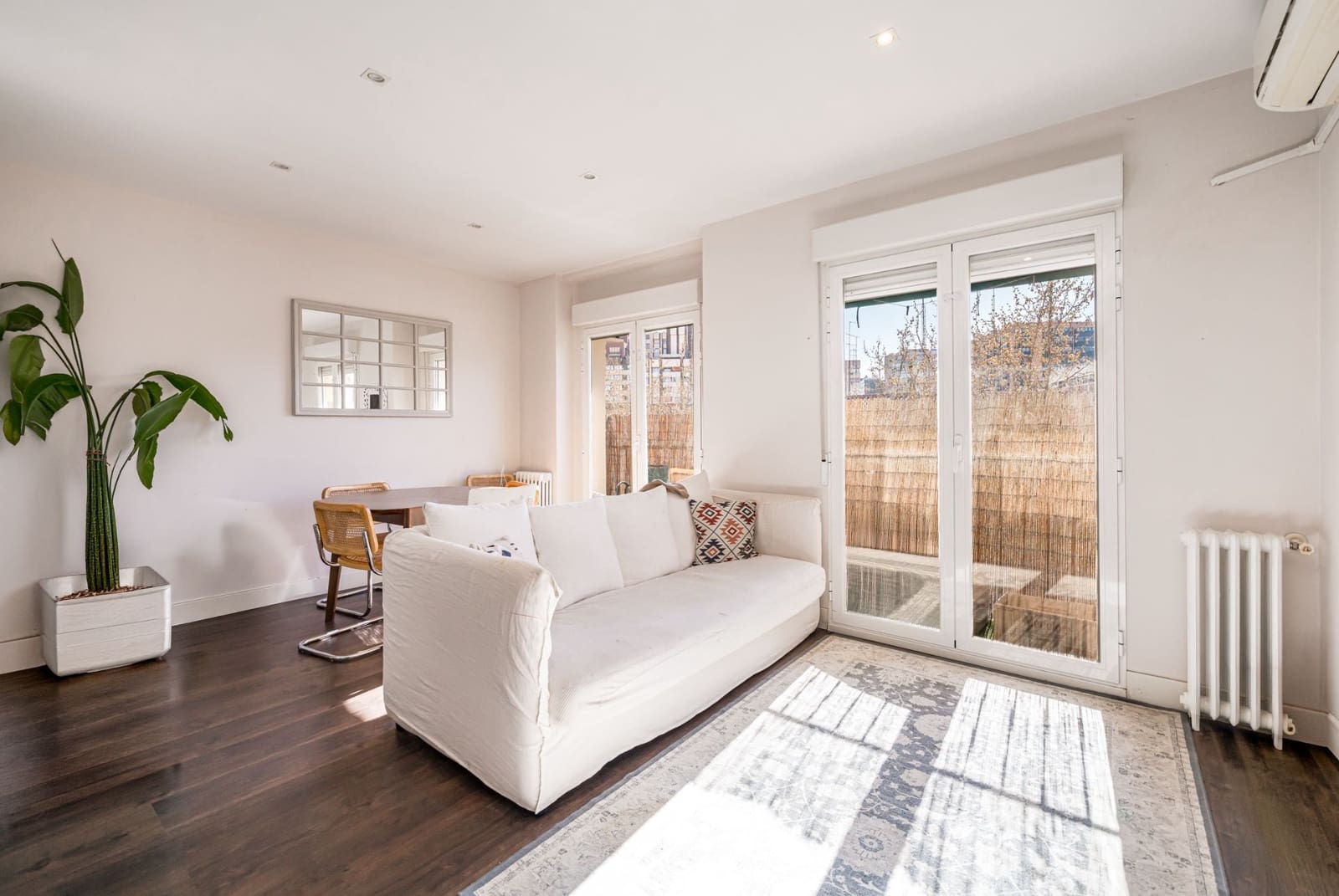 2 bedroom Flat for sale in Madrid city - € 820,000 (Ref: 9719486)