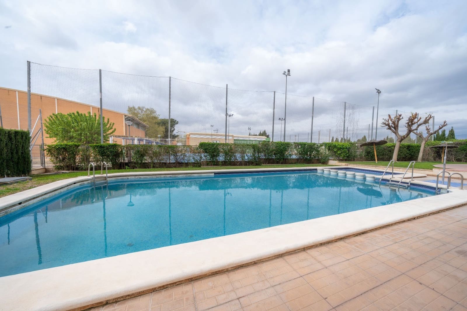 4 bedroom Flat for sale in San Vicente / Sant Vicent del Raspeig with pool garage - € 319,950 (Ref: 9721089)