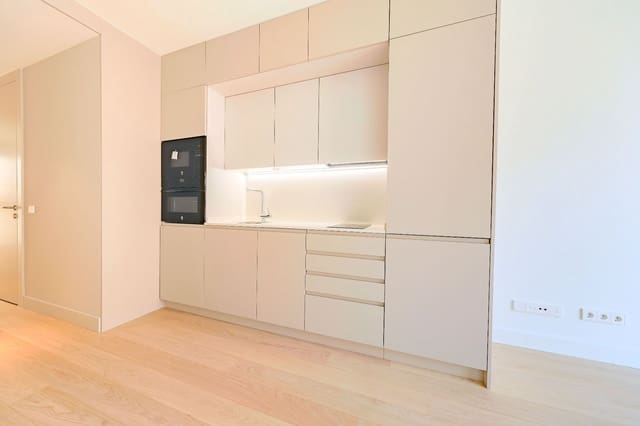1 quarto Apartamento para venda em Madrid cidade - 695 000 € (Ref: 9735159)