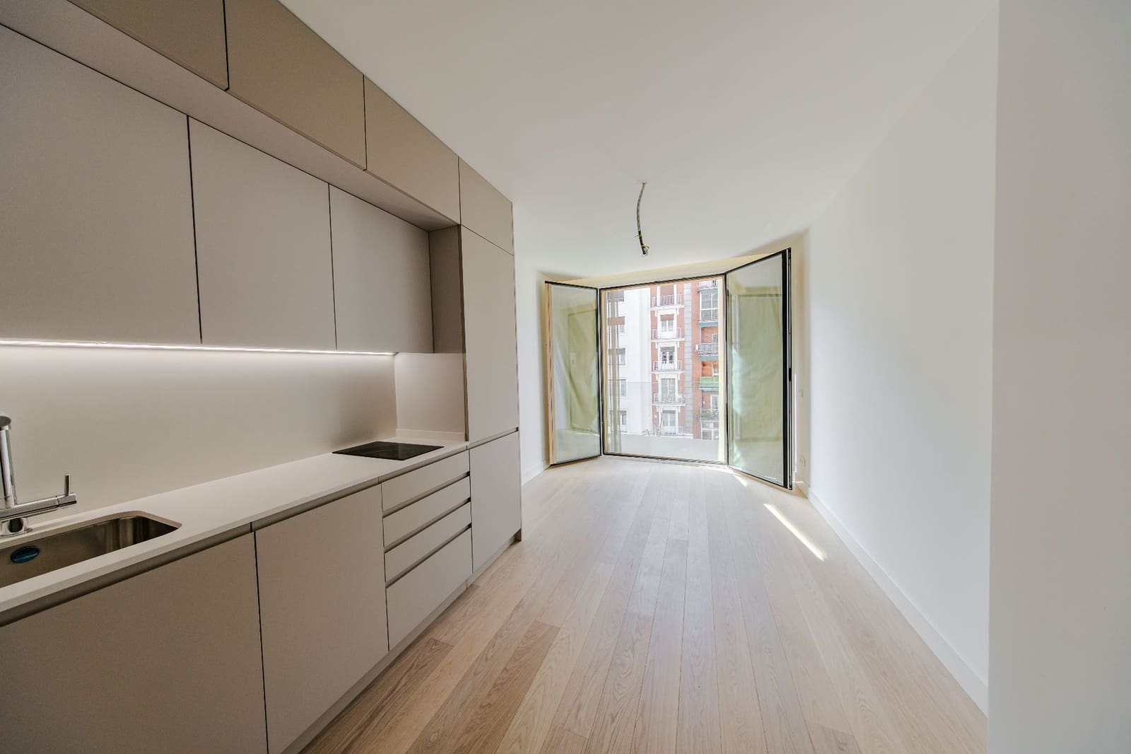 1 bedroom Flat for sale in Madrid city - € 695,000 (Ref: 9735159)