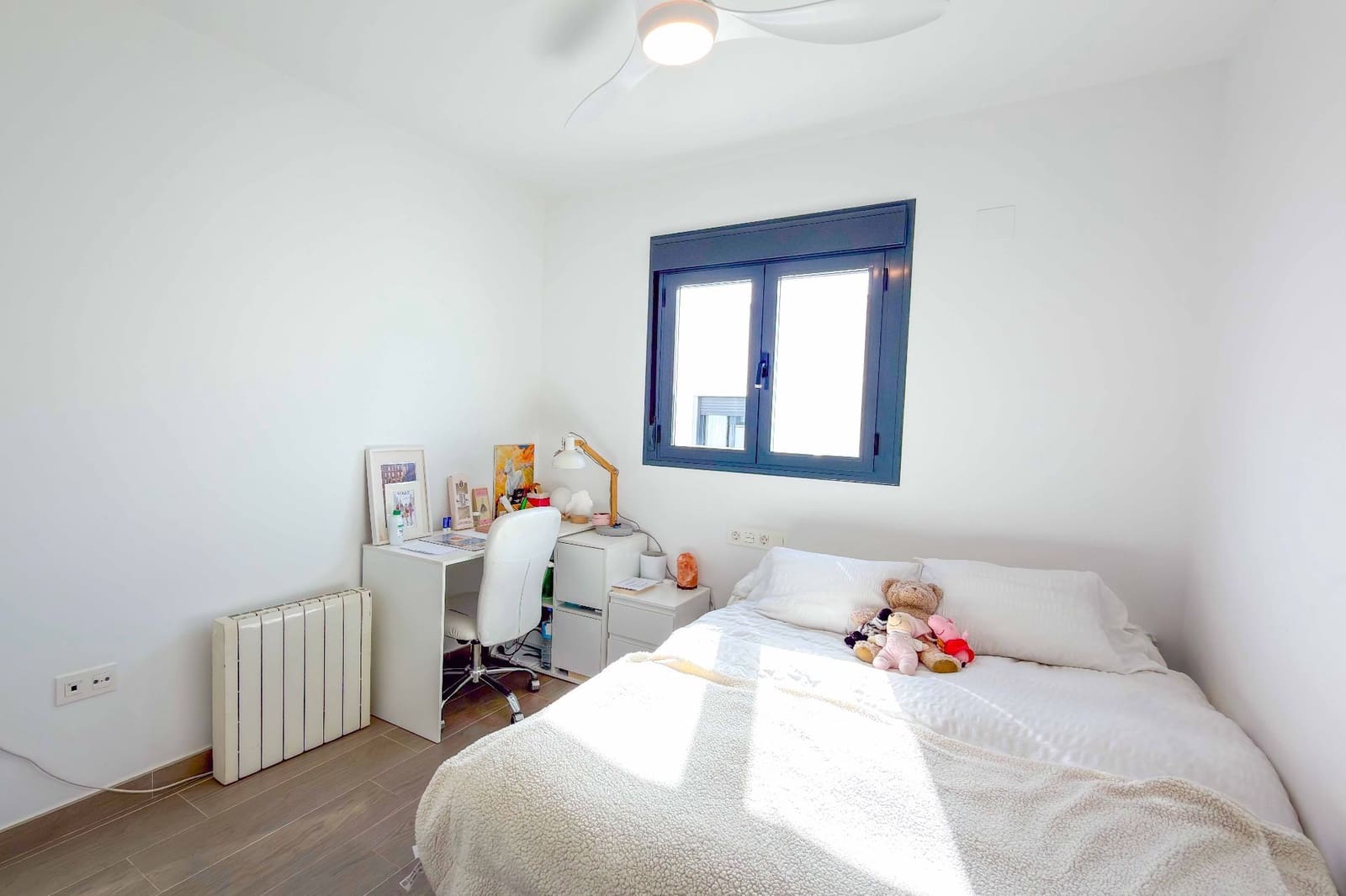 3 bedroom Villa for sale in Alhaurin de la Torre with pool garage - € 595,000 (Ref: 9735161)