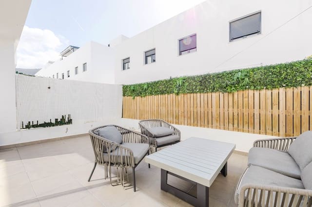 3 bedroom Villa for sale in Alhaurín de la Torre with pool garage - € 595,000 (Ref: 9735161)