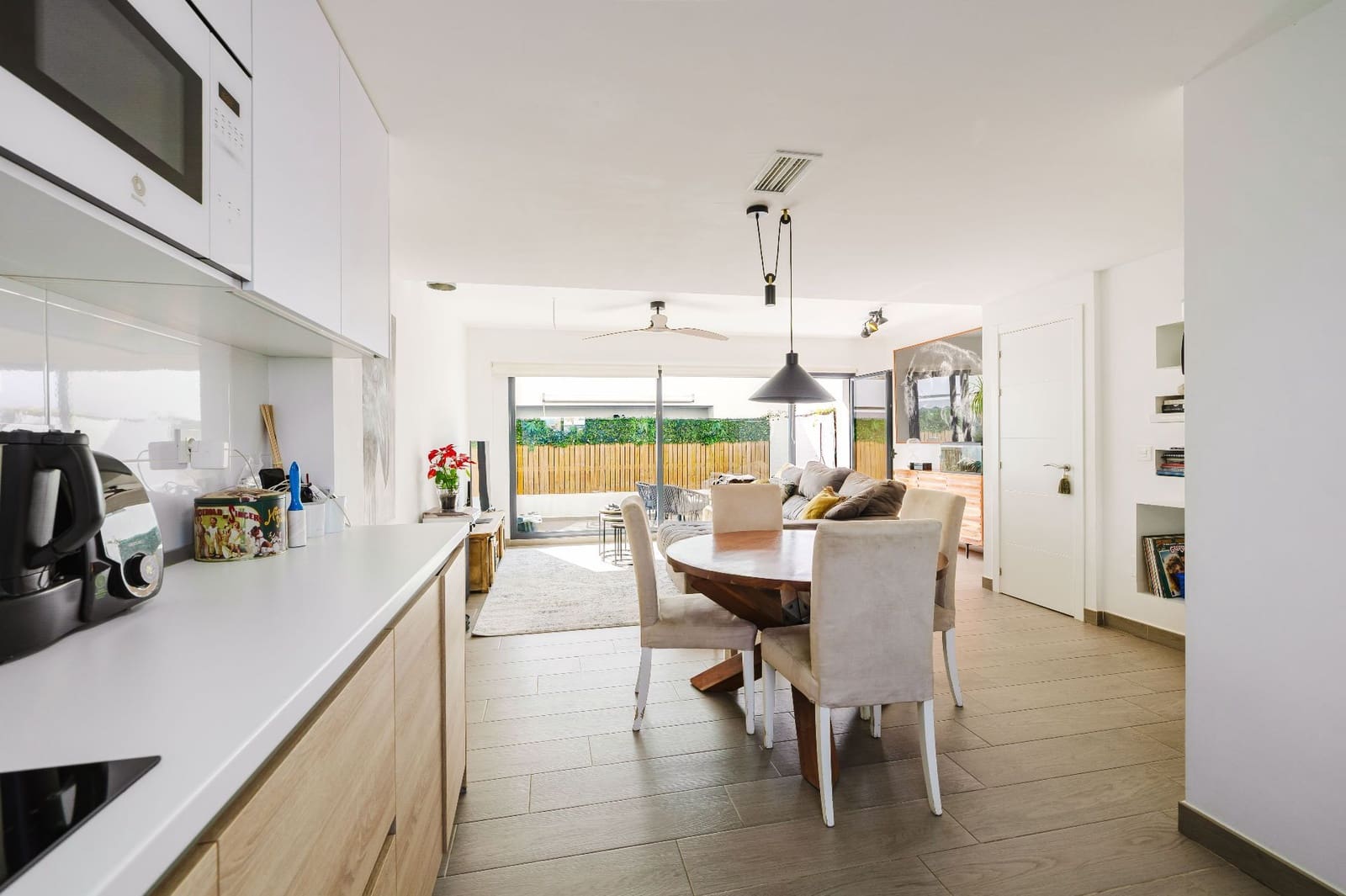 3 bedroom Villa for sale in Alhaurin de la Torre with pool garage - € 595,000 (Ref: 9735161)