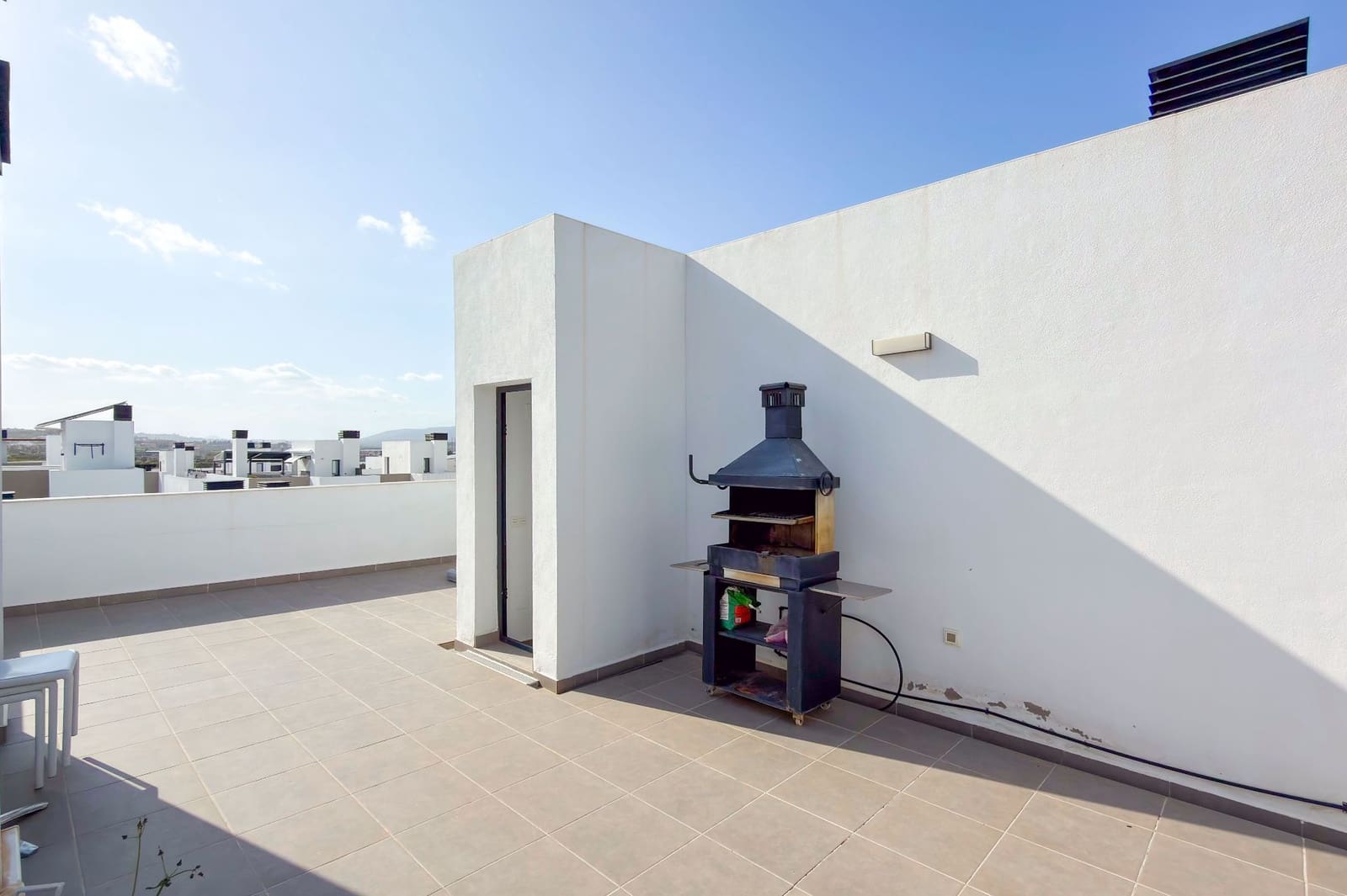 3 bedroom Villa for sale in Alhaurin de la Torre with pool garage - € 595,000 (Ref: 9735161)