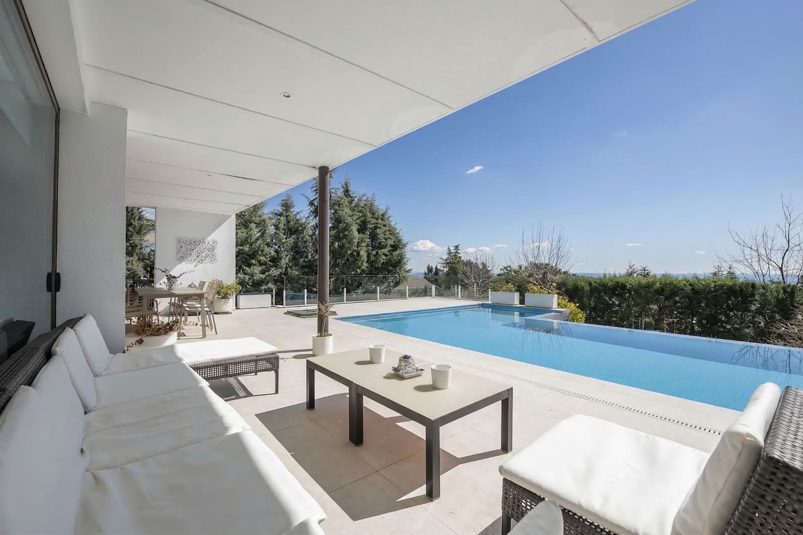 4 quarto Moradia para venda em Valdemorillo com piscina garagem - 1 415 000 € (Ref: 9747564)