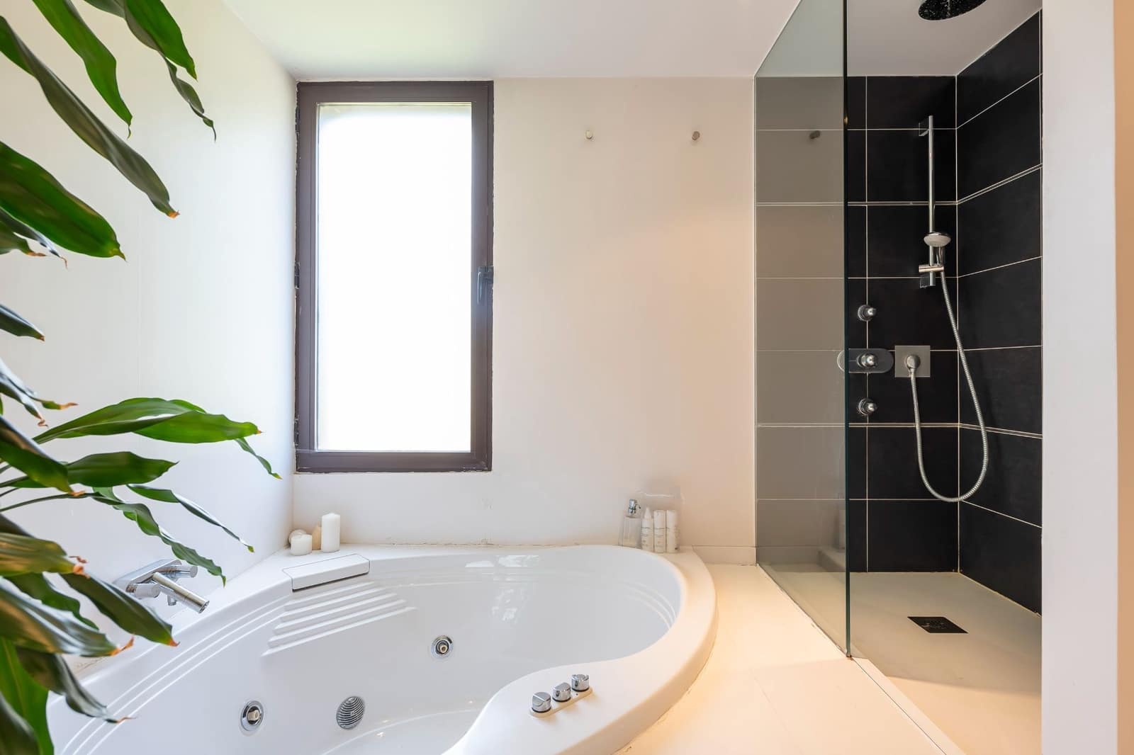 4 quarto Moradia para venda em Valdemorillo com piscina garagem - 1 415 000 € (Ref: 9747564)