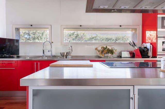 4 quarto Moradia para venda em Valdemorillo com piscina garagem - 1 415 000 € (Ref: 9747564)