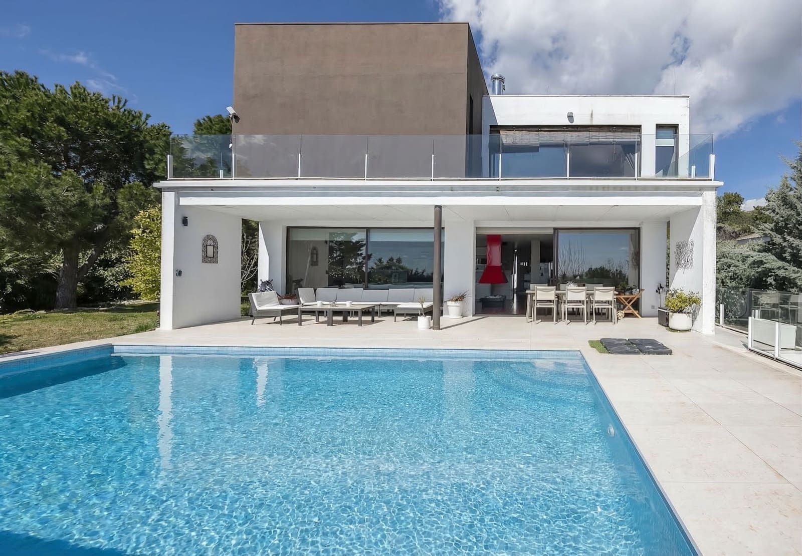 4 quarto Moradia para venda em Valdemorillo com piscina garagem - 1 415 000 € (Ref: 9747564)