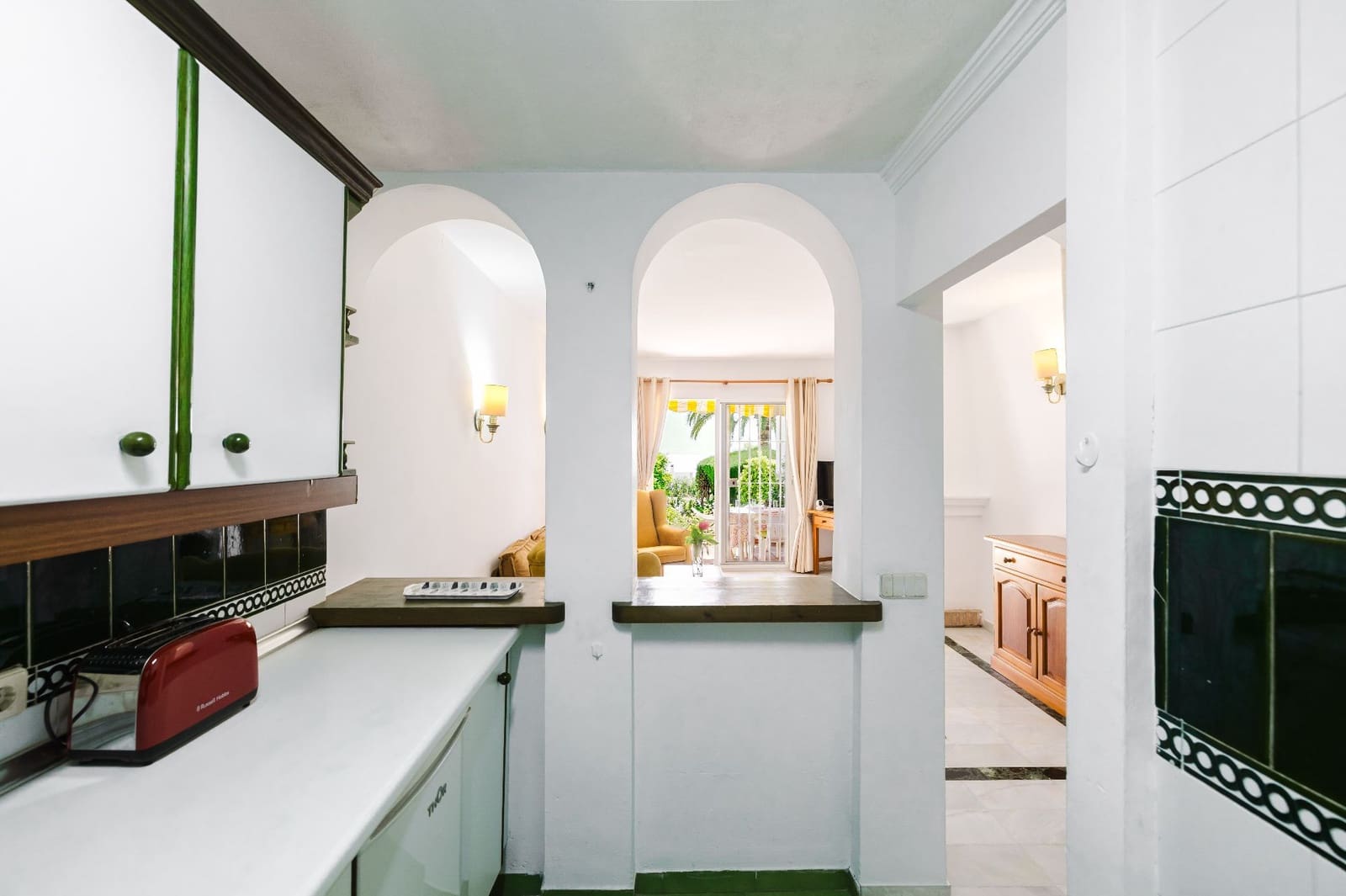 3 soverom Kjedet enebolig til salgs i Nerja med svømmebasseng - € 414 000 (Ref: 9751601)