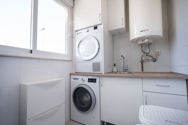 3 soveværelse Lejlighed til salg i Sant Antoni de Portmany med garage - € 699.500 (Ref: 9755321)