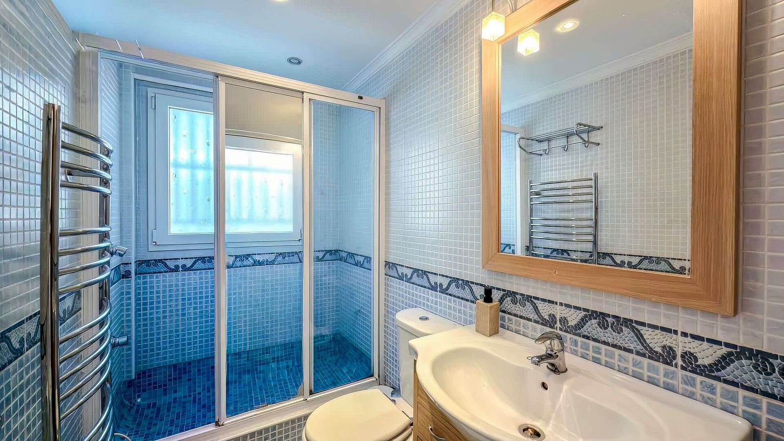 3 soveværelse Lejlighed til salg i Benalmadena med garage - € 650.000 (Ref: 9755322)