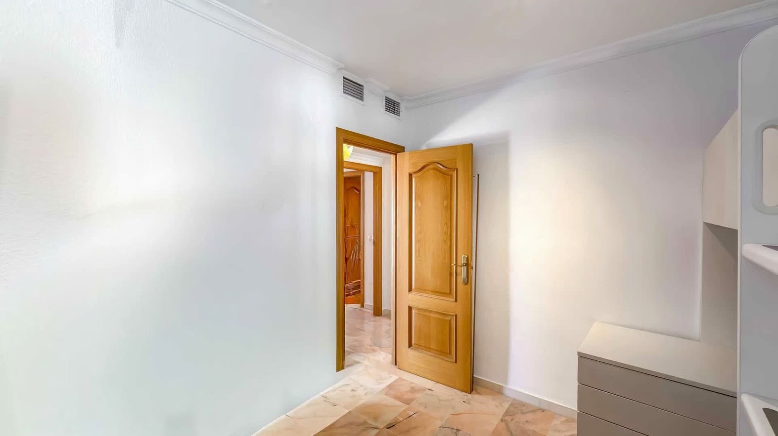 3 soveværelse Lejlighed til salg i Benalmadena med garage - € 650.000 (Ref: 9755322)