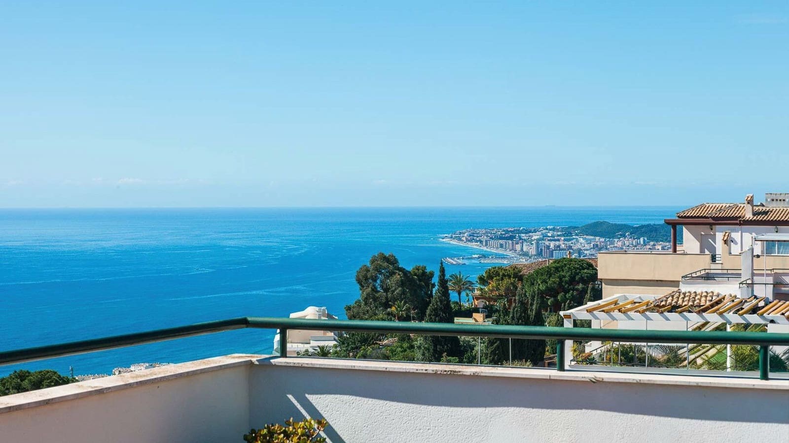 3 soveværelse Lejlighed til salg i Benalmadena med garage - € 650.000 (Ref: 9755322)