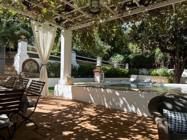 6 bedroom Villa for sale in Aracena with pool garage - € 875,000 (Ref: 9755324)