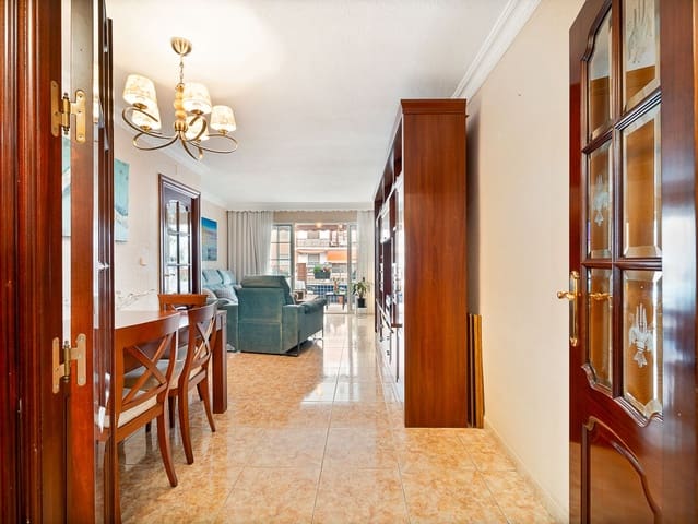 4 camera da letto Appartamento in vendita in Cruz de Humilladero, Malaga città - 390.000 € (Rif: 9761667)