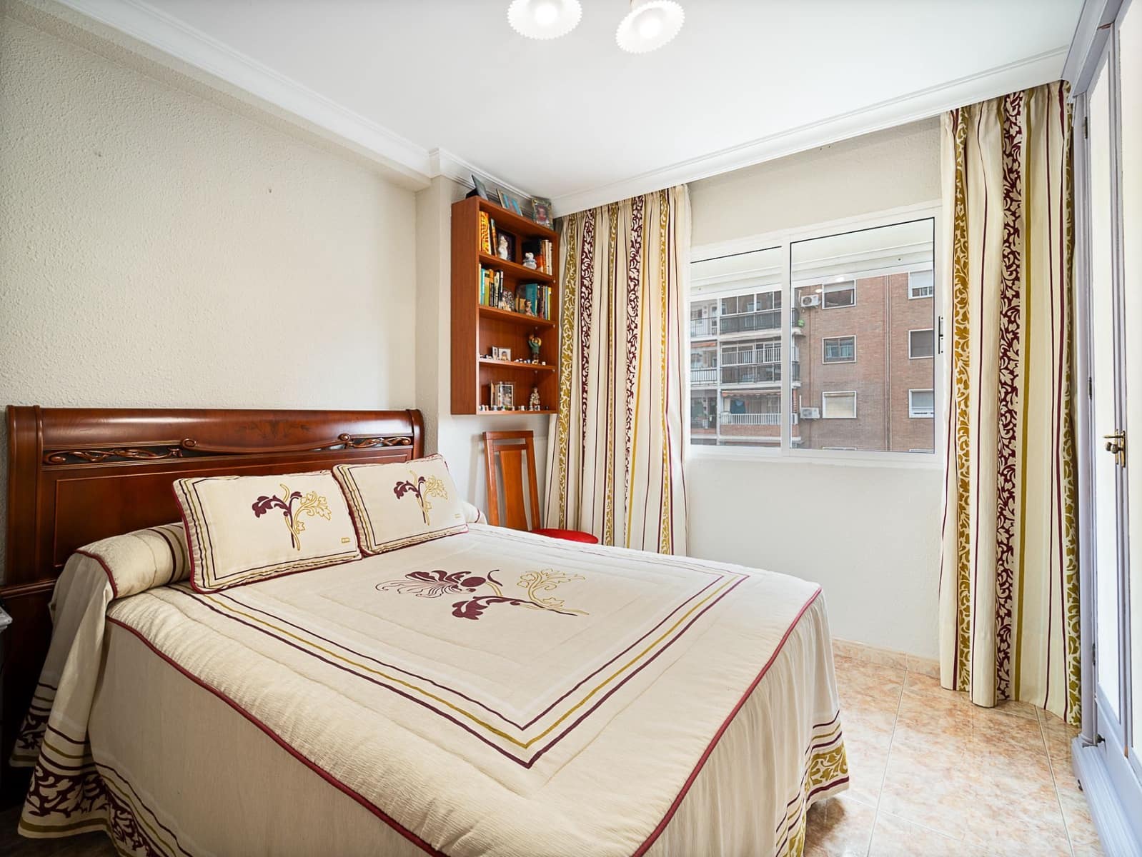 4 slaapkamer Appartement te koop in Malaga stad - € 390.000 (Ref: 9761667)