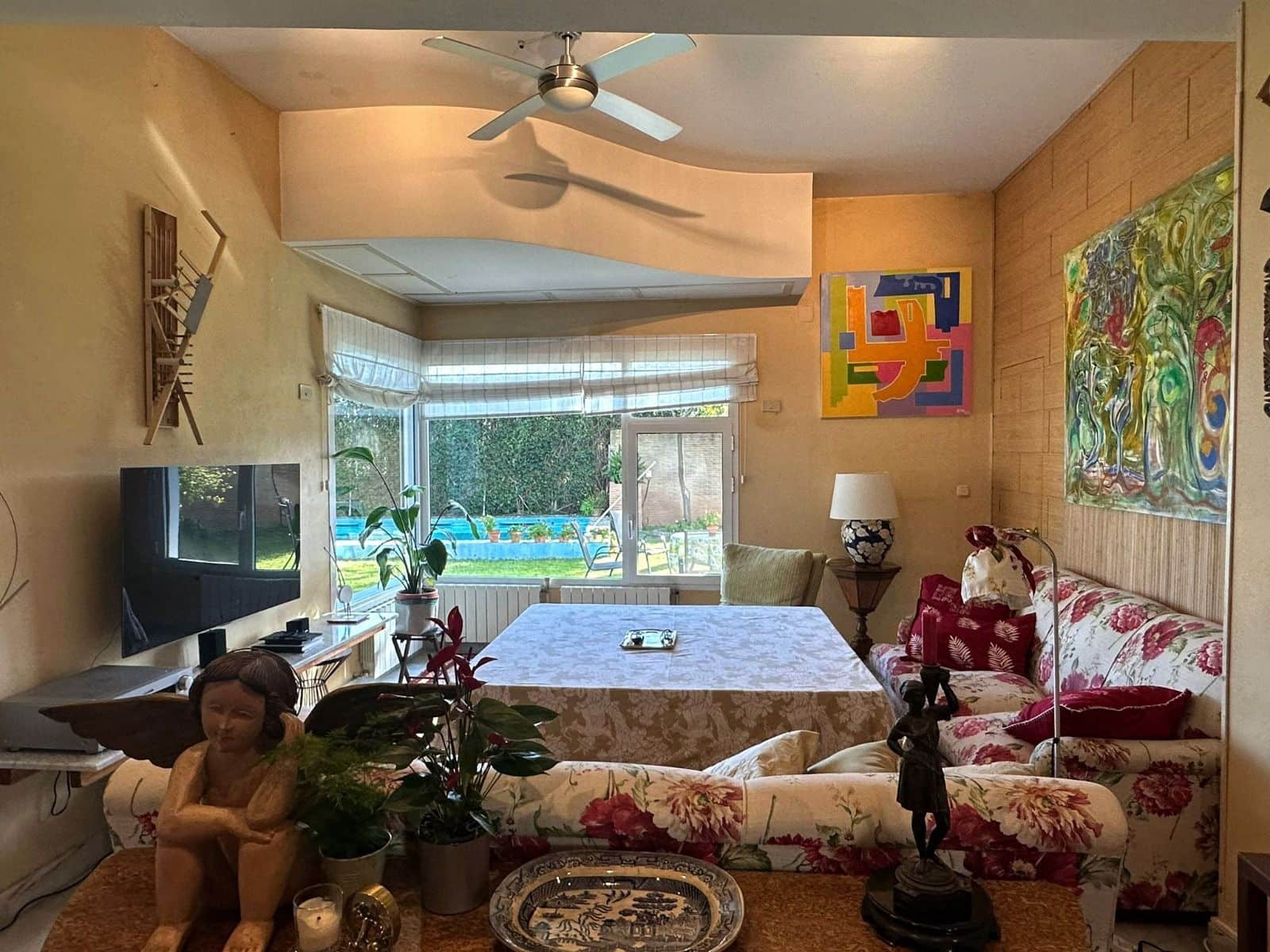 5 makuuhuone Huvila myytävänä paikassa Sevilla kaupunki mukana uima-altaan 
autotalli - 595 000 € (Ref: 9761668)