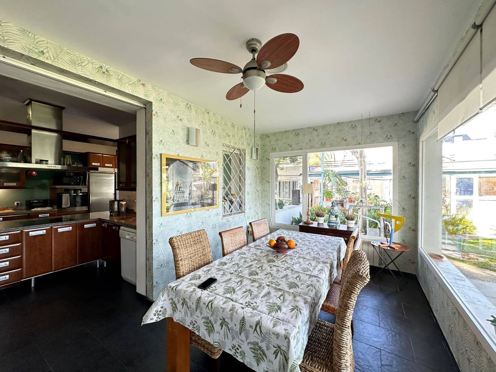 5 makuuhuone Huvila myytävänä paikassa Sevilla kaupunki mukana uima-altaan 
autotalli - 595 000 € (Ref: 9761668)