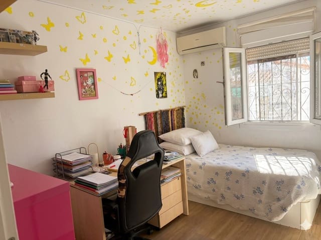 3 soverom Villa til salgs i Rincón de la Victoria med svømmebasseng garasje - € 530 000 (Ref: 9761669)