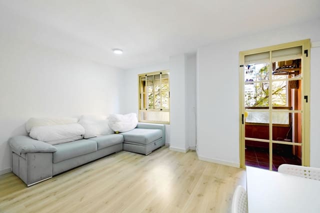 3 quarto Moradia para venda em Málaga cidade com piscina garagem - 450 000 € (Ref: 9761670)