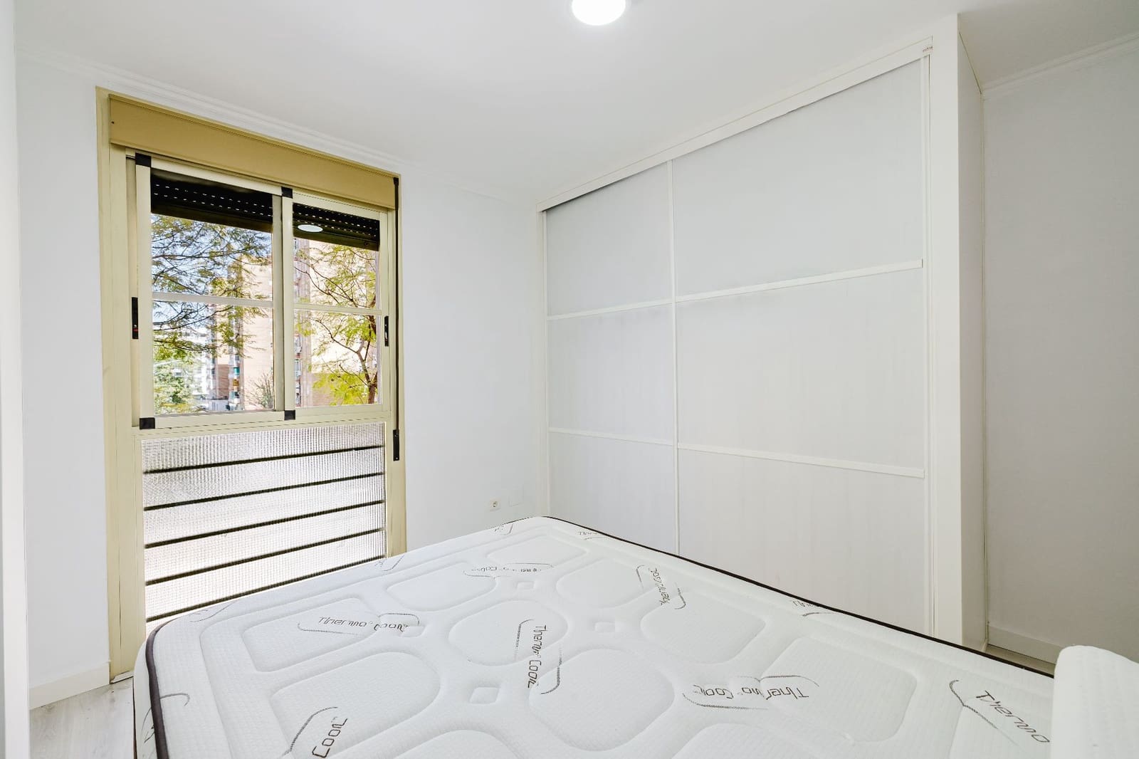 3 soverom Villa til salgs i Malaga by med svømmebasseng garasje - € 450 000 (Ref: 9761670)